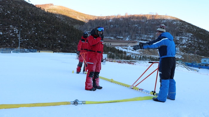 山東師大教師參與完成2022年北京冬奧會冰狀雪賽道製作工作
